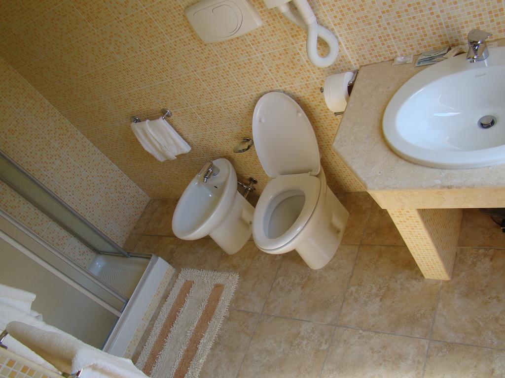Hotel Ristorante111 Villapiana Oda fotoğraf